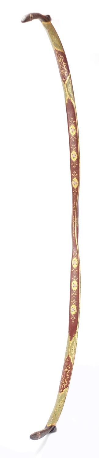 Ottoman lacquered hunting bow of curved form, finely hand painted and gilded with flowers, 89cm in - Image 2 of 8