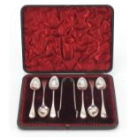 Set of six Victorian silver teaspoons and sugar tongs, by Robert Pringle & Sons London 1894,