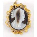Carved agate cameo brooch with unmarked gold surround, 3.6cm high, approximate weight 9.4g :For