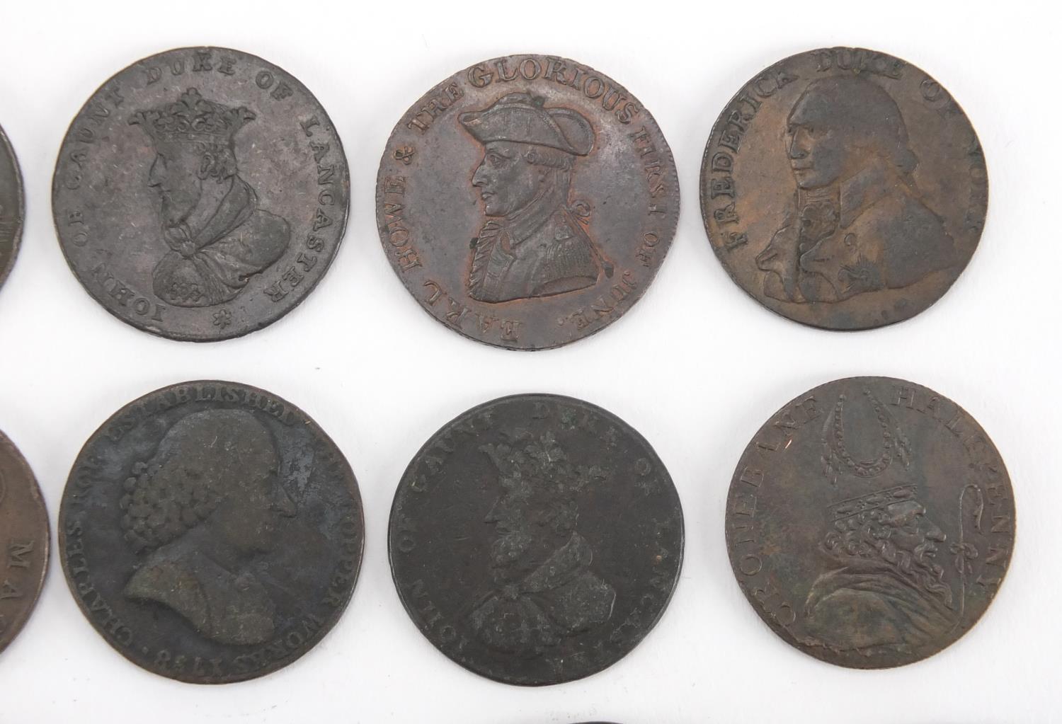 Twenty two late 18th early 19th century tokens and half pennies including Iohn of Gaunt Duke of - Image 3 of 10