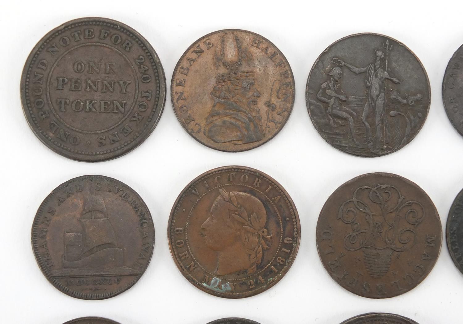 Twenty two late 18th early 19th century tokens and half pennies including Iohn of Gaunt Duke of - Image 2 of 10