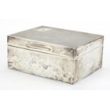 Art Deco silver cigarette box, the hinged lid with engine turned decoration, by Padgett & Braham