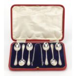 Set of six silver teaspoons and sugar tongs, by James Dixon & Sons Ltd, Sheffield 1907, housed in