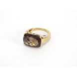 9ct gold smoky quartz ring, size O, approximate weight 6.6g : For Further Condition Reports Please