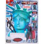 X-MEN LADY LIBERTY PLAYSET