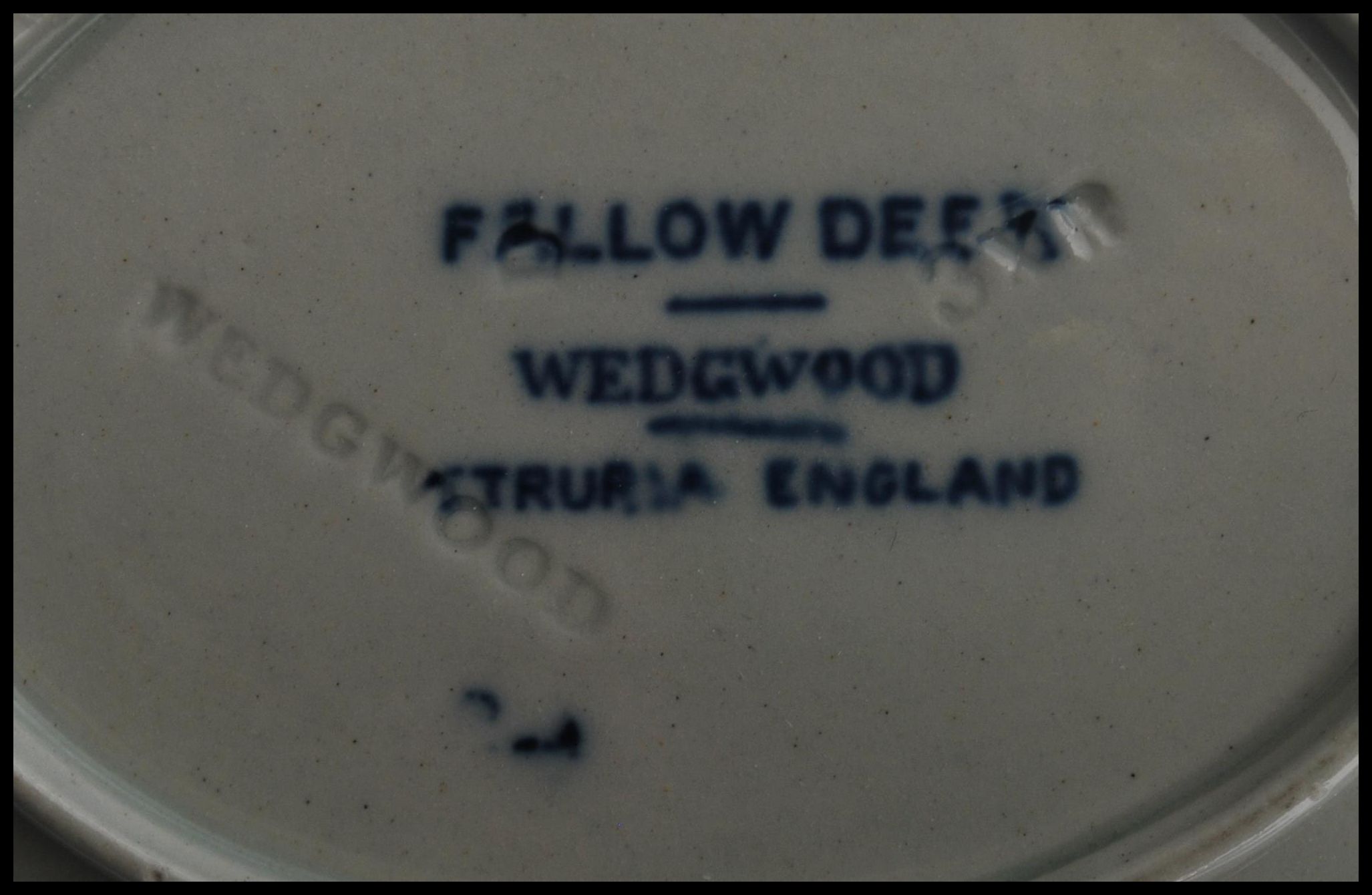 A group of blue and white ceramics dating from the early 19th century to include Spode Tiber pattern - Image 10 of 11