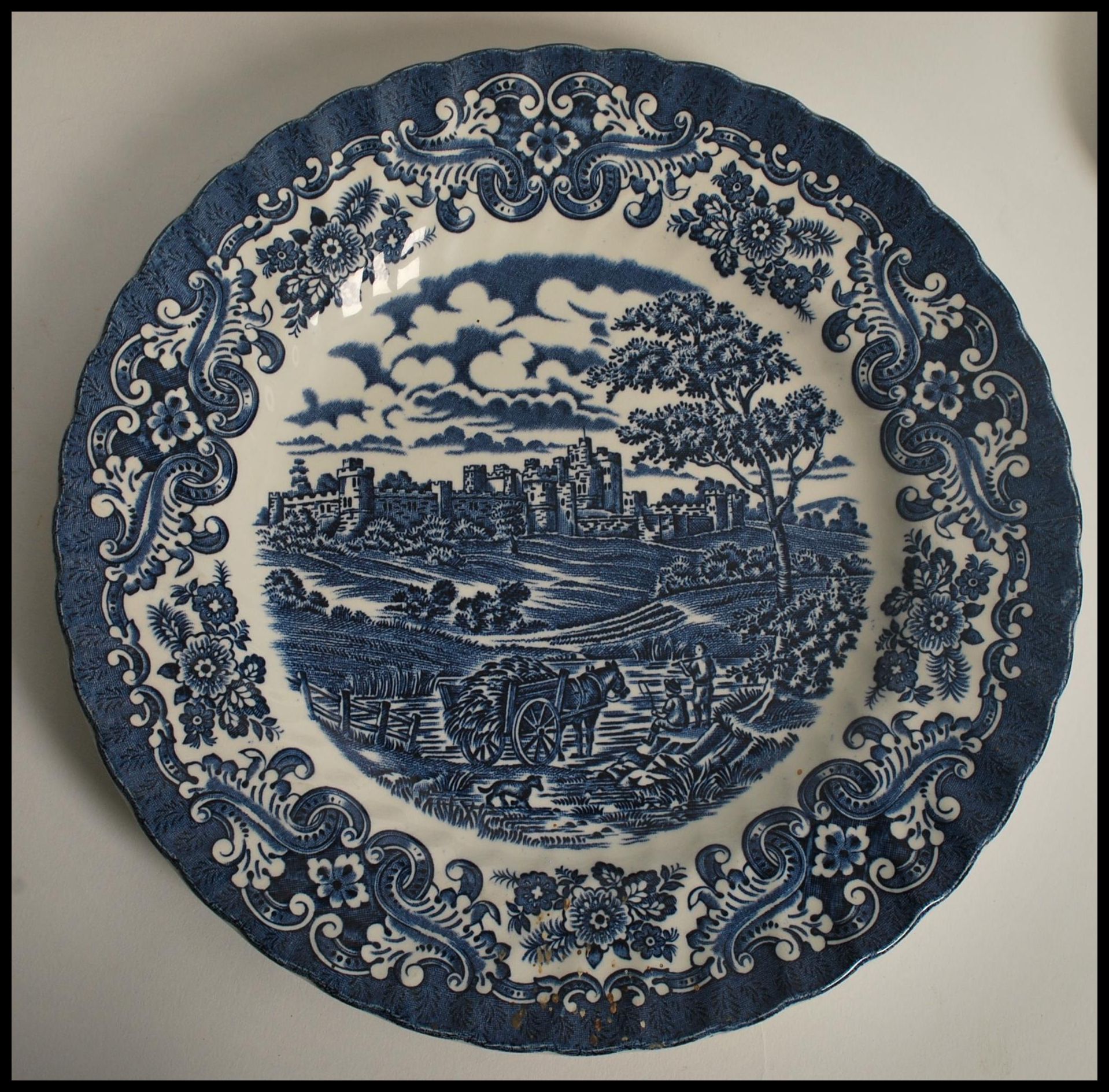 A group of blue and white ceramics dating from the early 19th century to include Spode Tiber pattern - Image 4 of 11