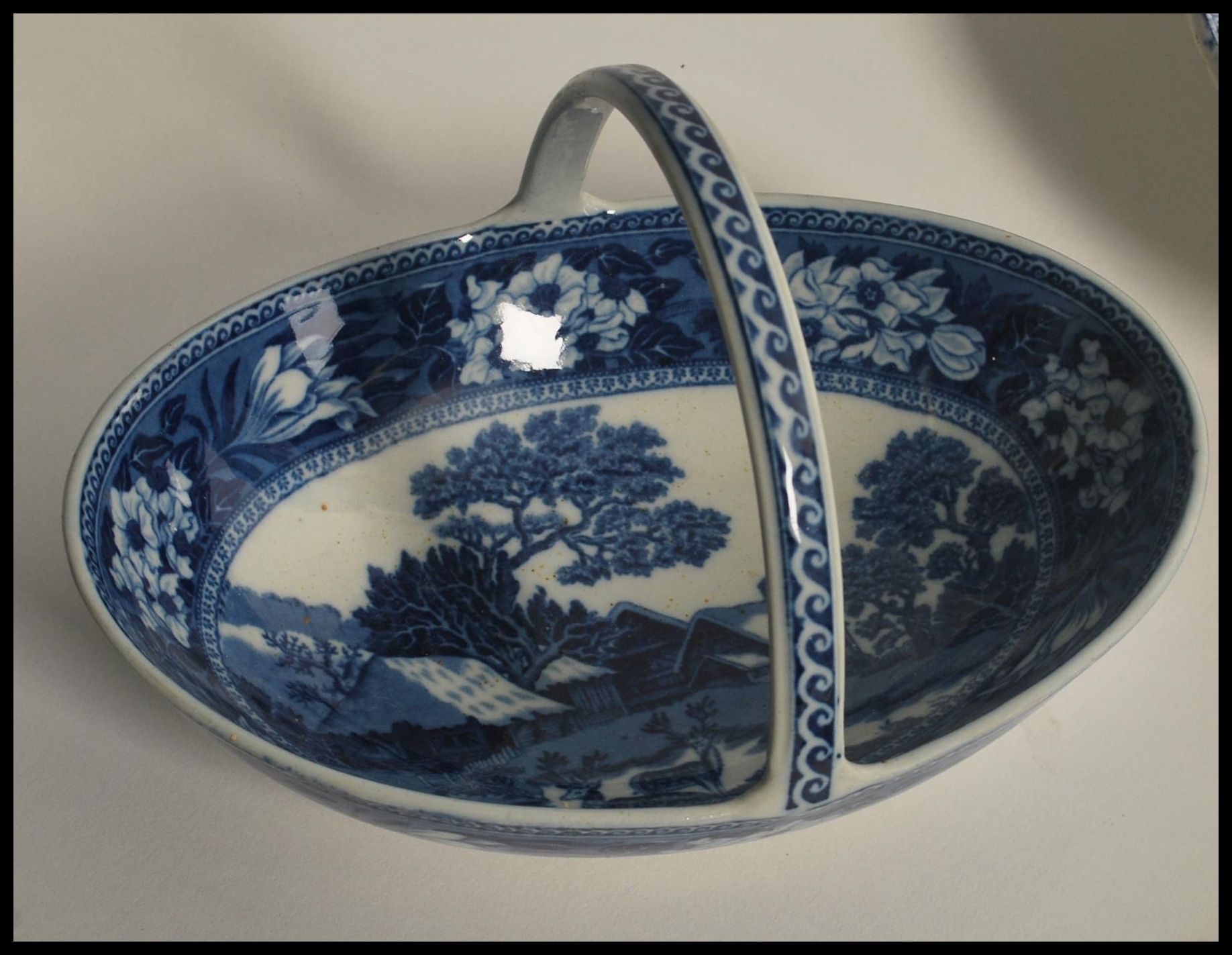 A group of blue and white ceramics dating from the early 19th century to include Spode Tiber pattern - Image 3 of 11