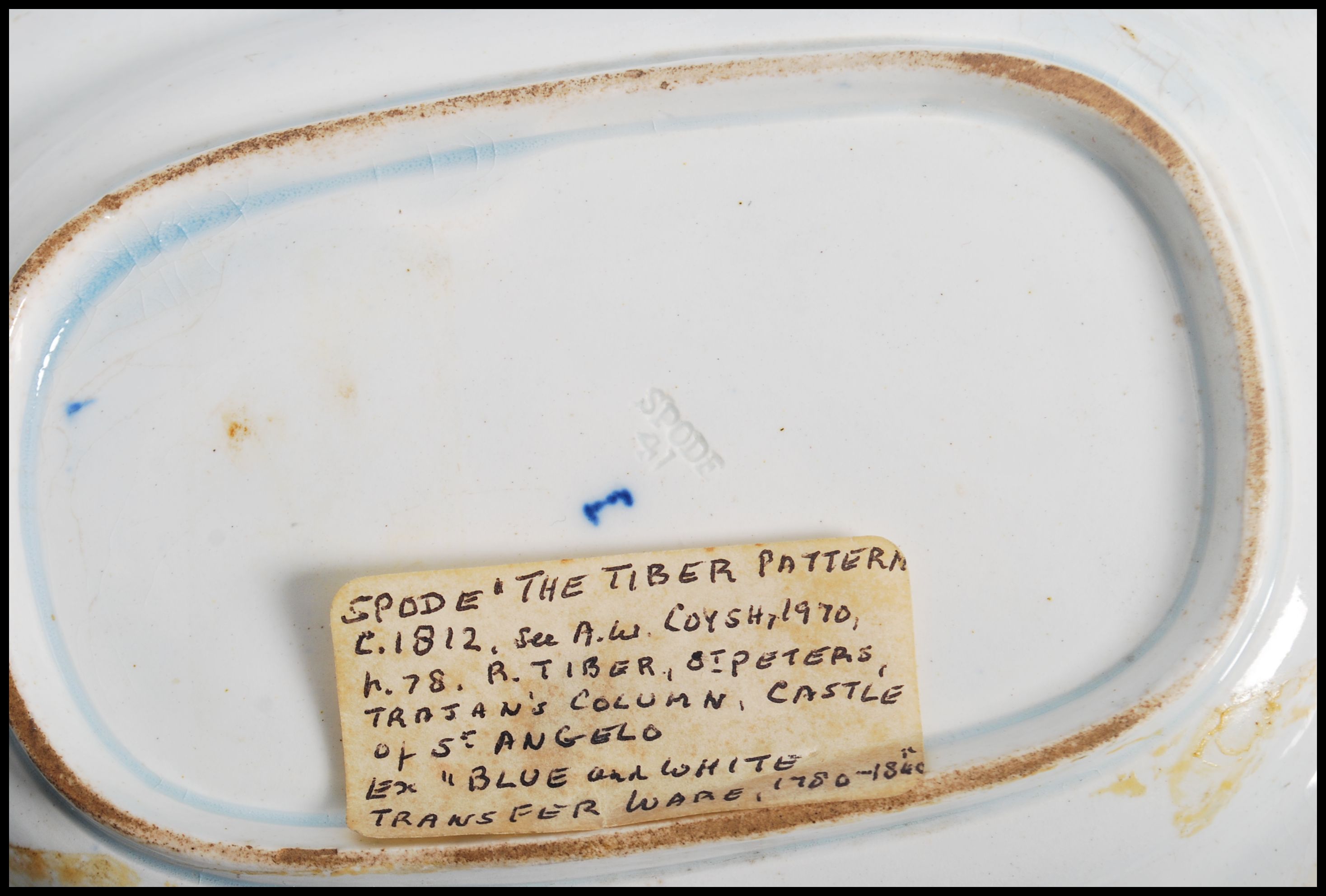 A group of blue and white ceramics dating from the early 19th century to include Spode Tiber pattern - Image 7 of 11