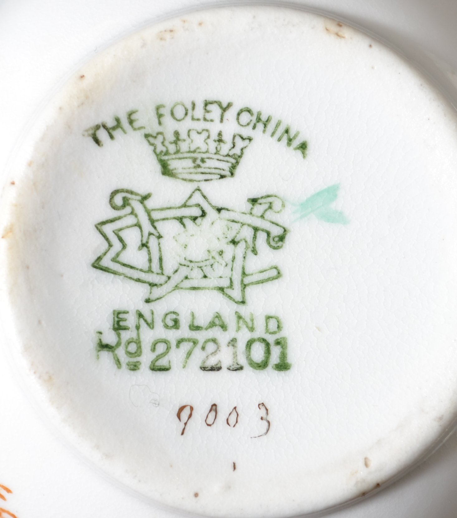 A 19th century Victorian Charles Wileman for Foley bone china ( pre Shelley ) six person tea service - Image 7 of 18