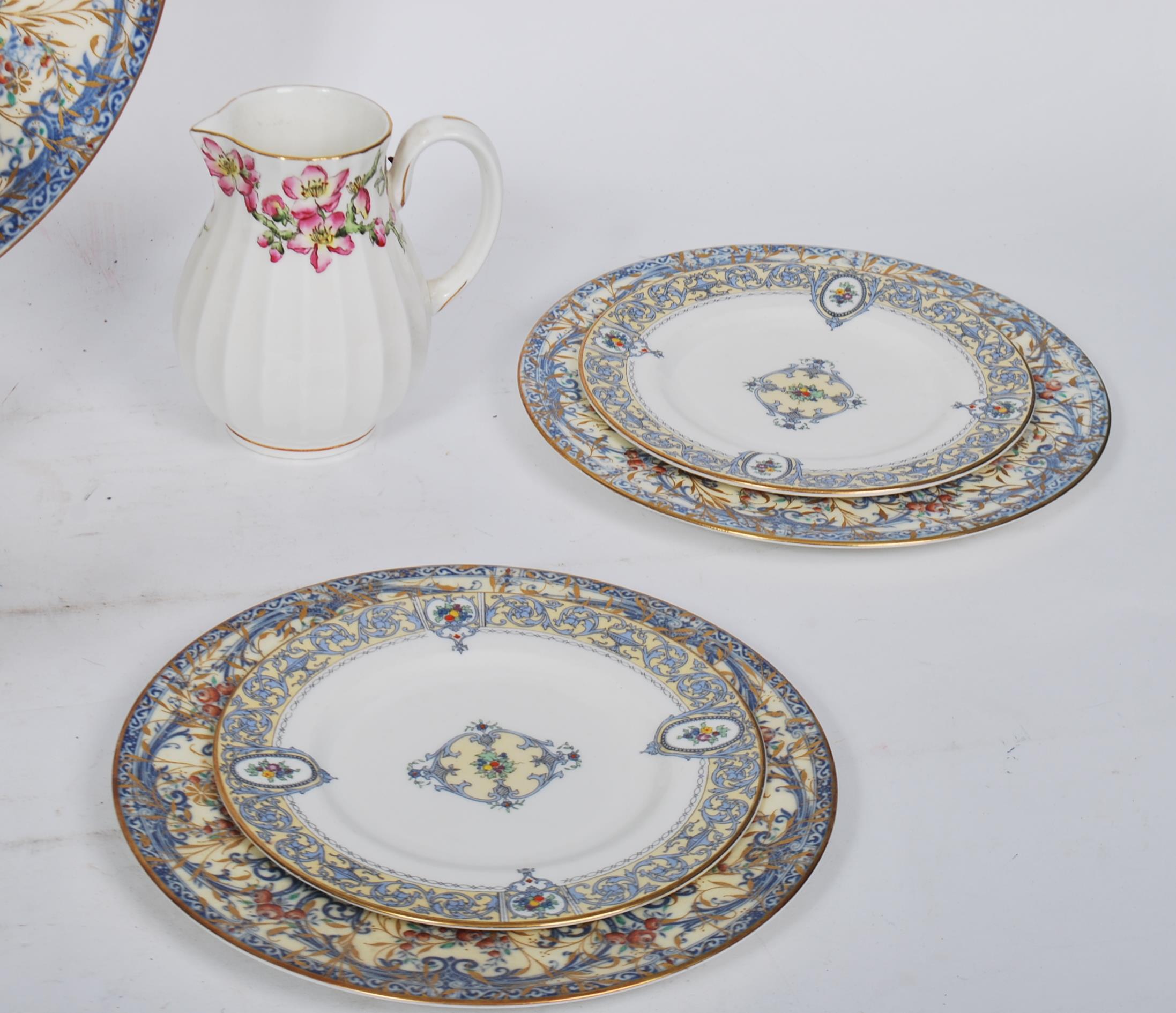 A collection of Royal Worcester Porcelain to include an unusual Fide-Et-Fiducia marked part - Image 3 of 13