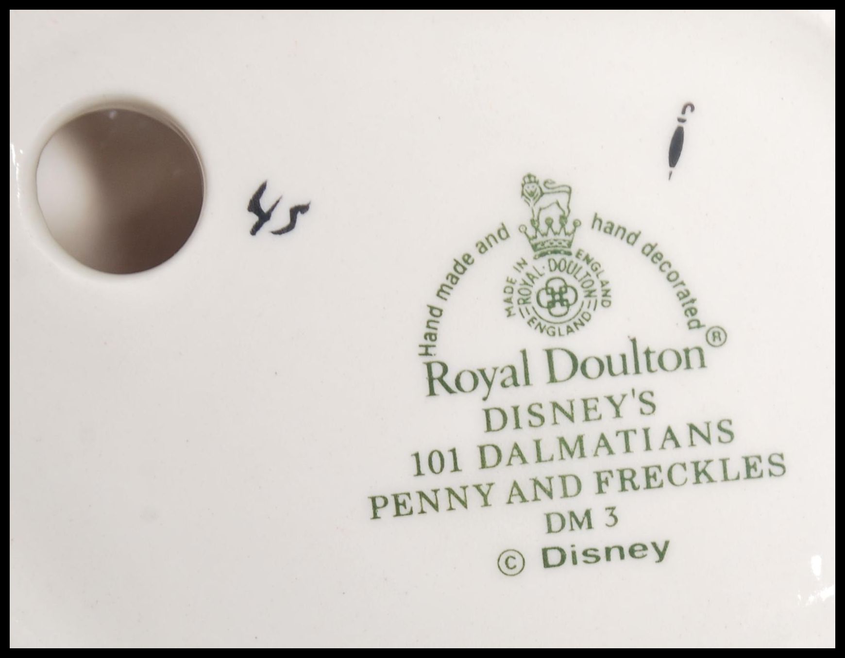 A collection of ten Royal Doulton Walt Disney's 101 Dalmatians ceramic figurines to include - Image 18 of 22