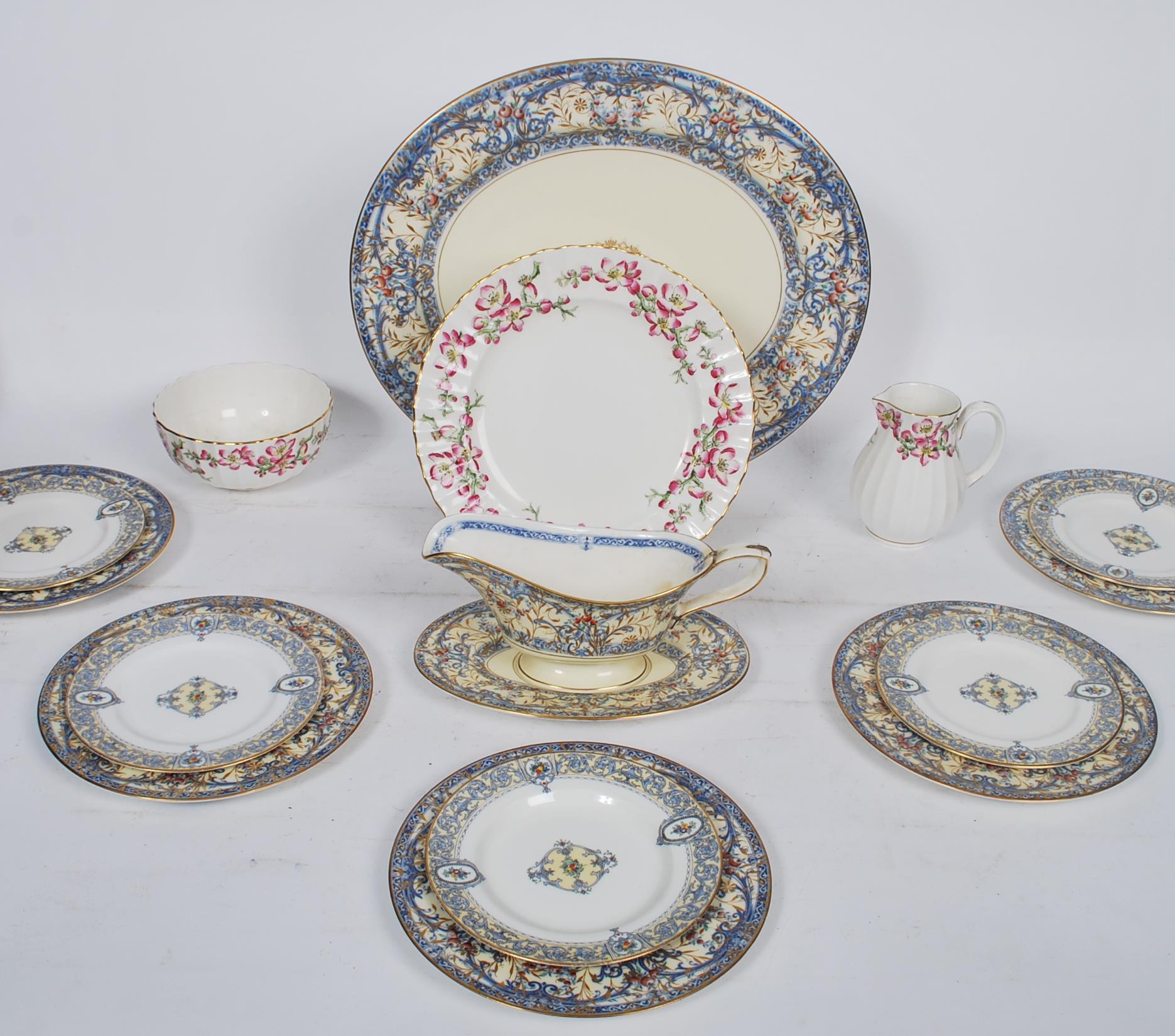 A collection of Royal Worcester Porcelain to include an unusual Fide-Et-Fiducia marked part - Image 2 of 13