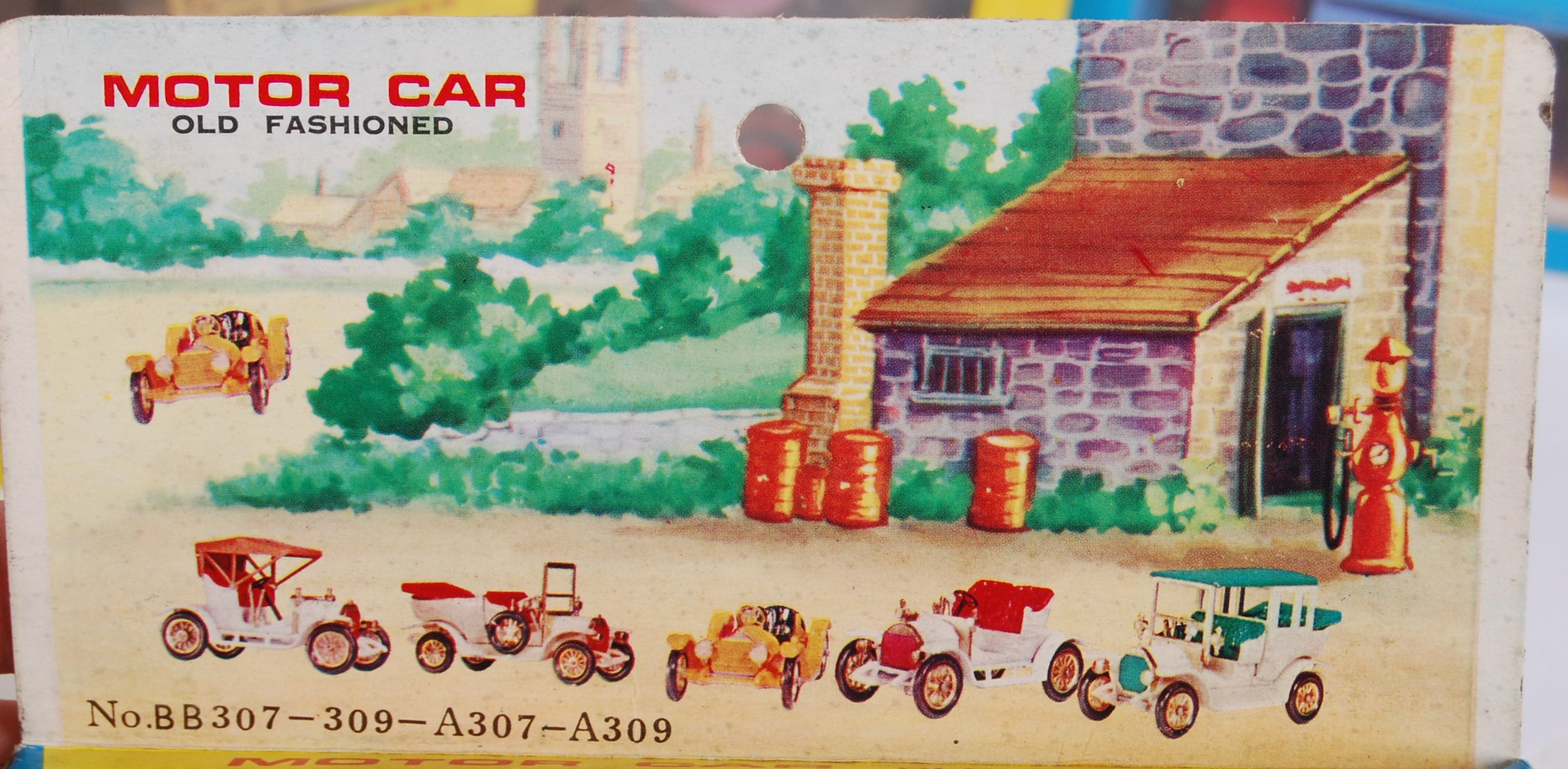 NOVELTY VINTAGE JAPANESE PLASTIC 'DIECAST' STYLE MODEL CARS - Image 5 of 5