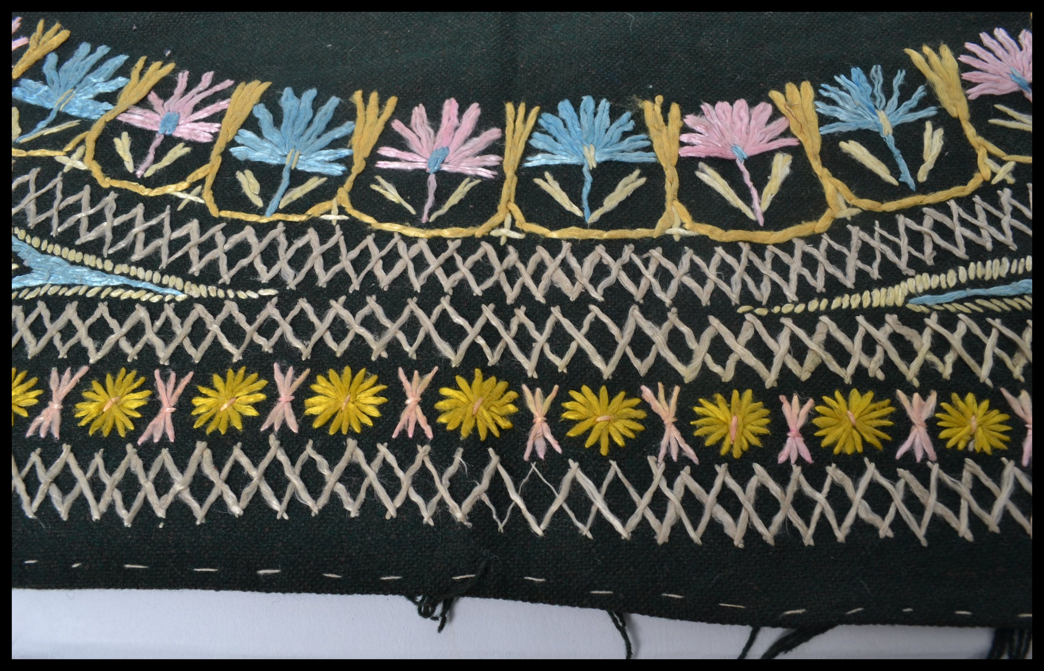 An early 20th century Indian wall hanging having a cotton back with silk threads. The design of - Image 8 of 8