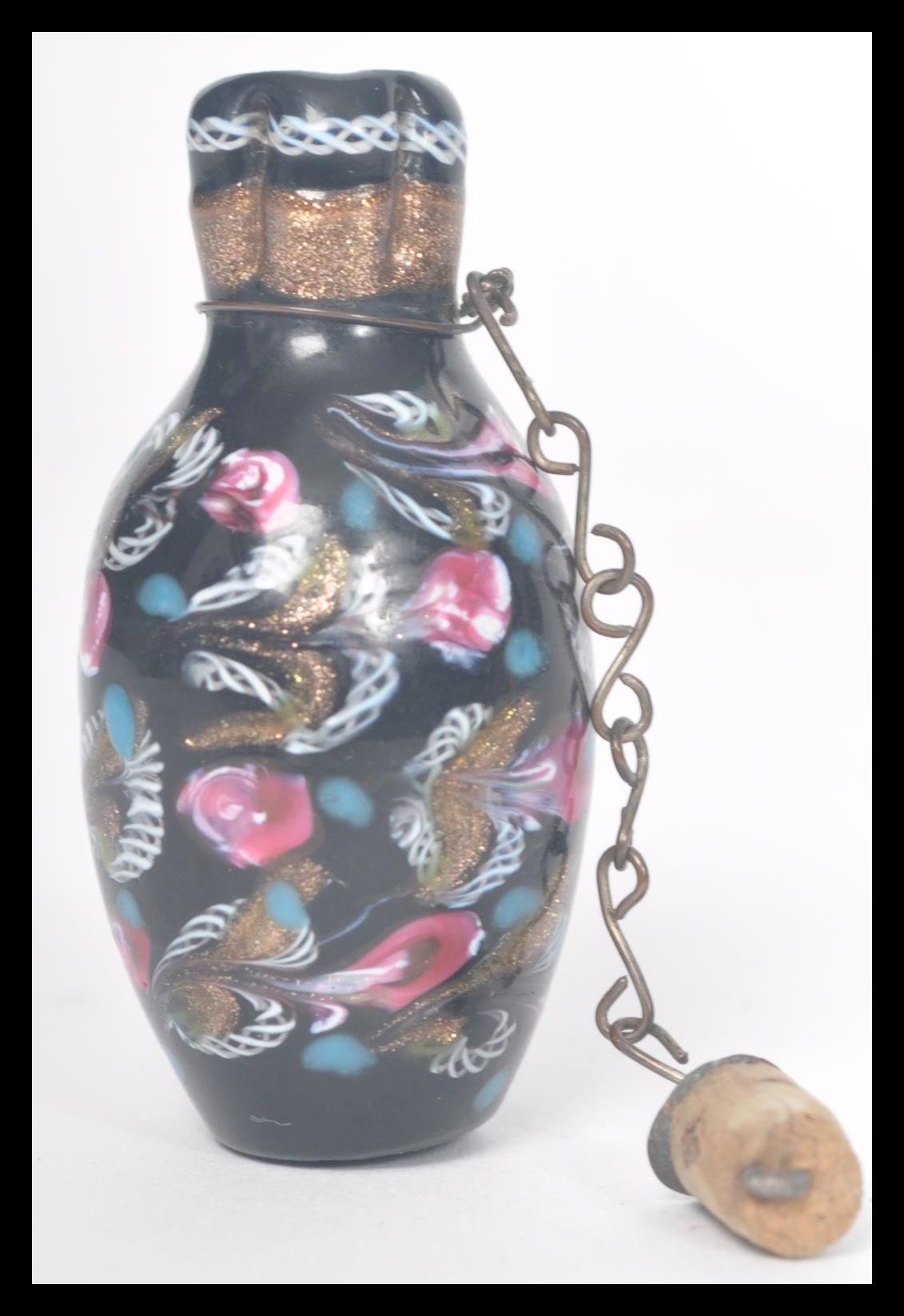 19th Century Venetian Coloured Glass Scent Bottle possibly Murano having gilt aventurine flex on a - Image 5 of 7