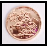 The Royal Mint 2016 Queen Elizabeth II 22ct gold sovereign. Weighs 7.98g.  Specification Fine