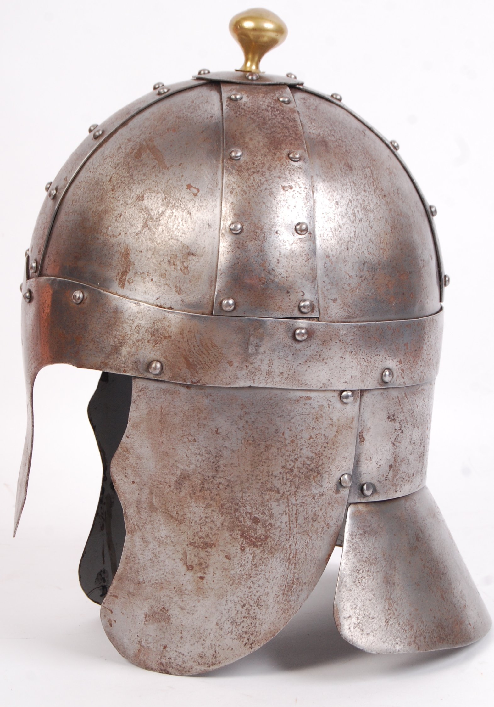 ANTIQUE STYLE KNIGHT'S SUIT OF ARMOUR HELMET - Image 2 of 3