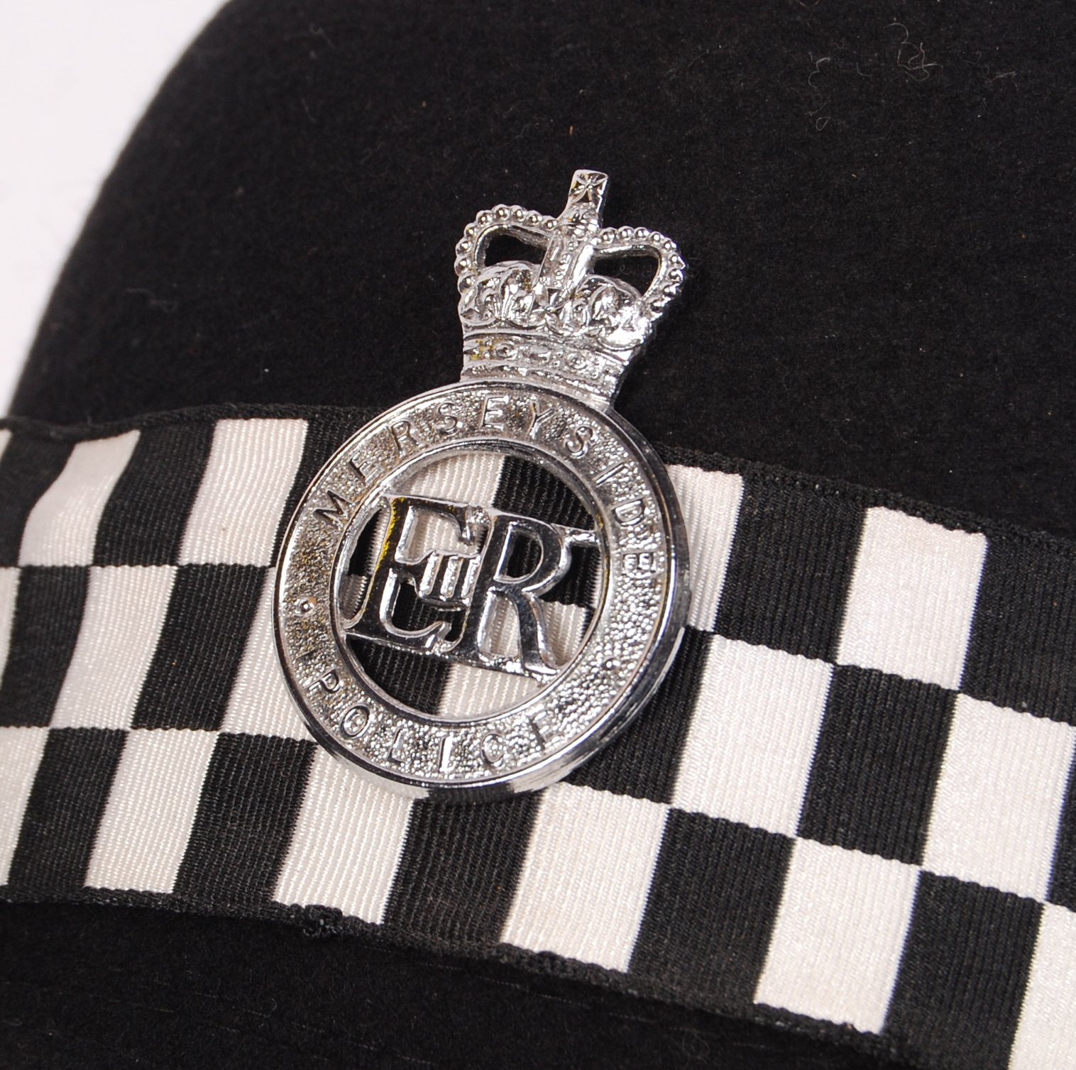 MERSEYSIDE POLICE HELMET - Image 2 of 3