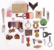 COLLECTION OF ASSORTED MILITARIA & MEDAL GROUP
