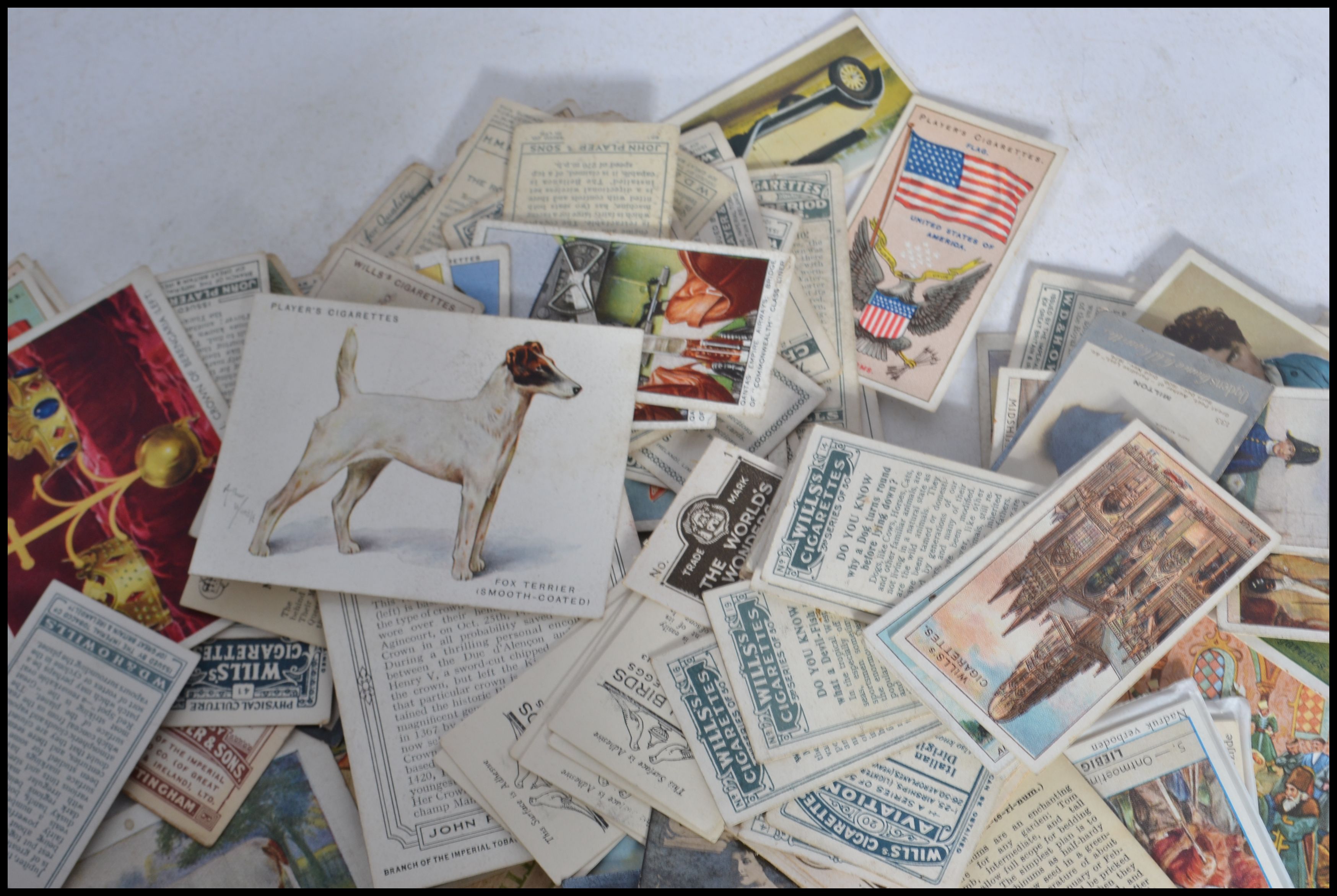 A shoe box of vintage cigarette cards , many hundreds of odds and part sets , 3 sets , Wills , - Image 3 of 6