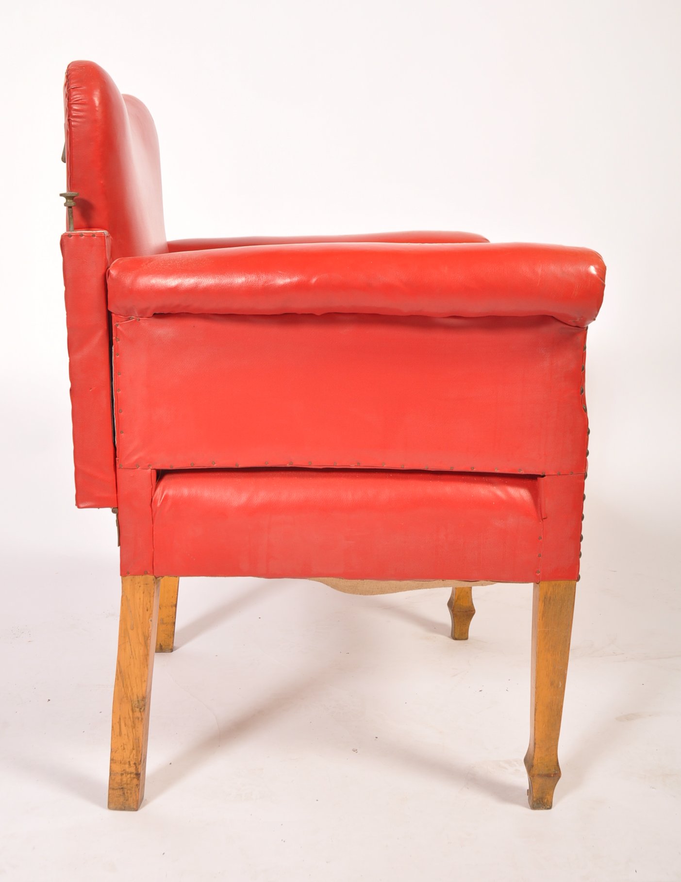 An early 20th century red leather barbers chair. The chair raised on beech wood tapering square legs - Image 4 of 7