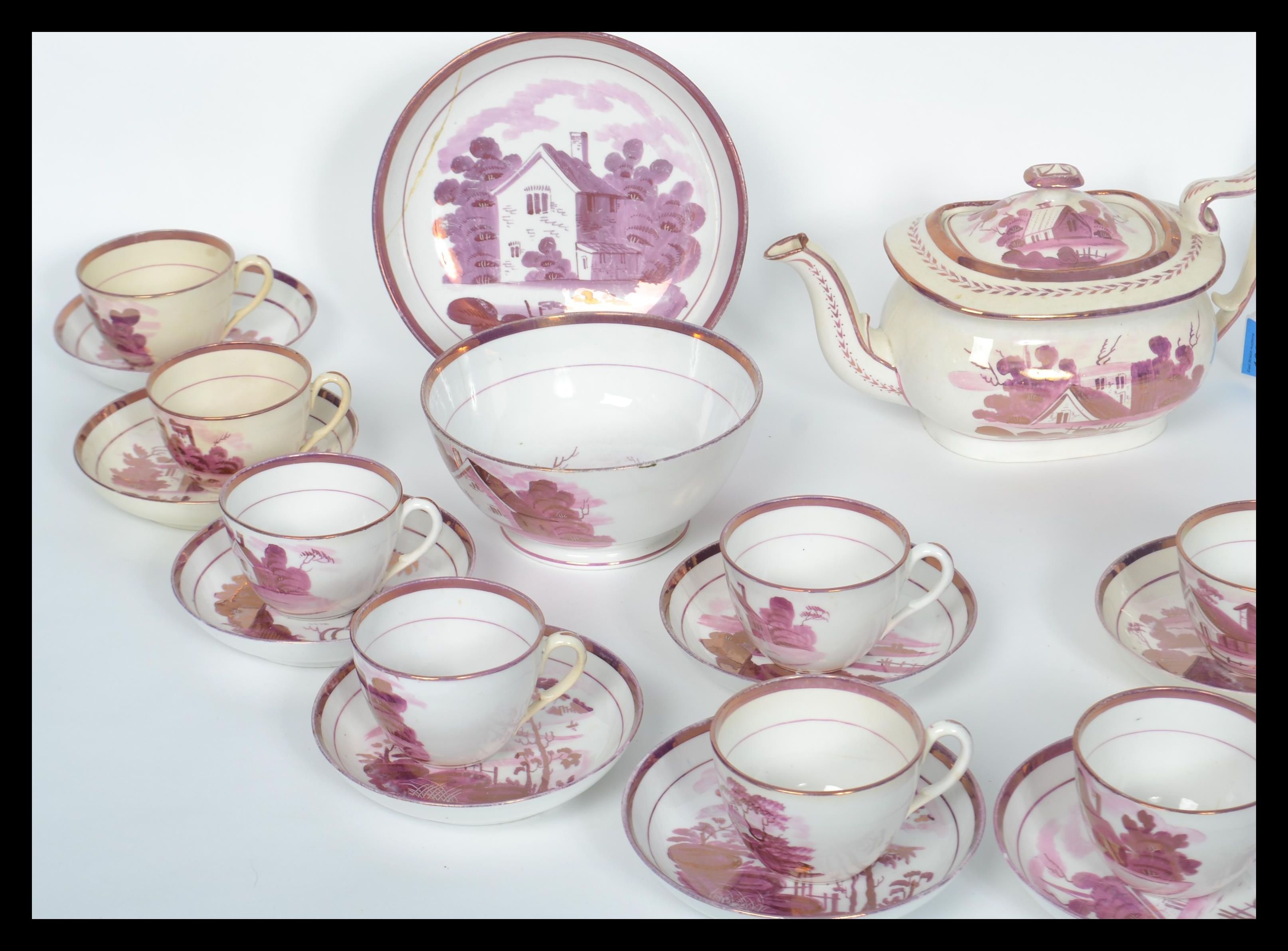 An early 19th century Staffordshire 12 person pear - Image 4 of 12
