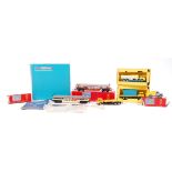 TRIANG MINIC MOTORWAYS BOXED ACCESSORIES & RELATED ITEMS