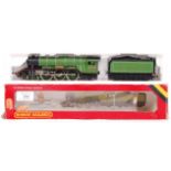 HORNBY 00 GAUGE RAILWAY TRAINSET LOCOMOTIVE