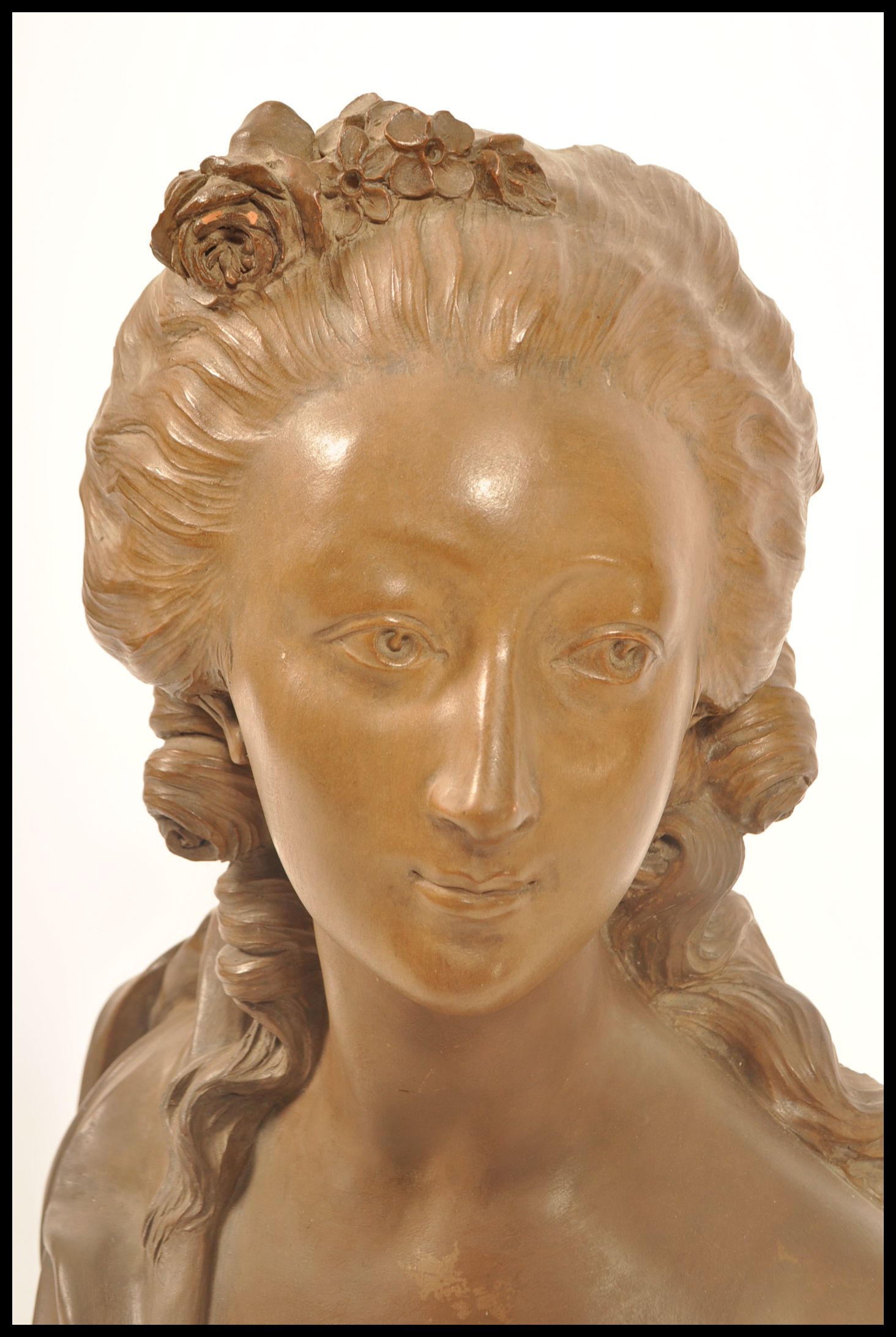 A believed early 19th century large terracotta bust study of a maiden in the manner of Augustin - Image 4 of 8