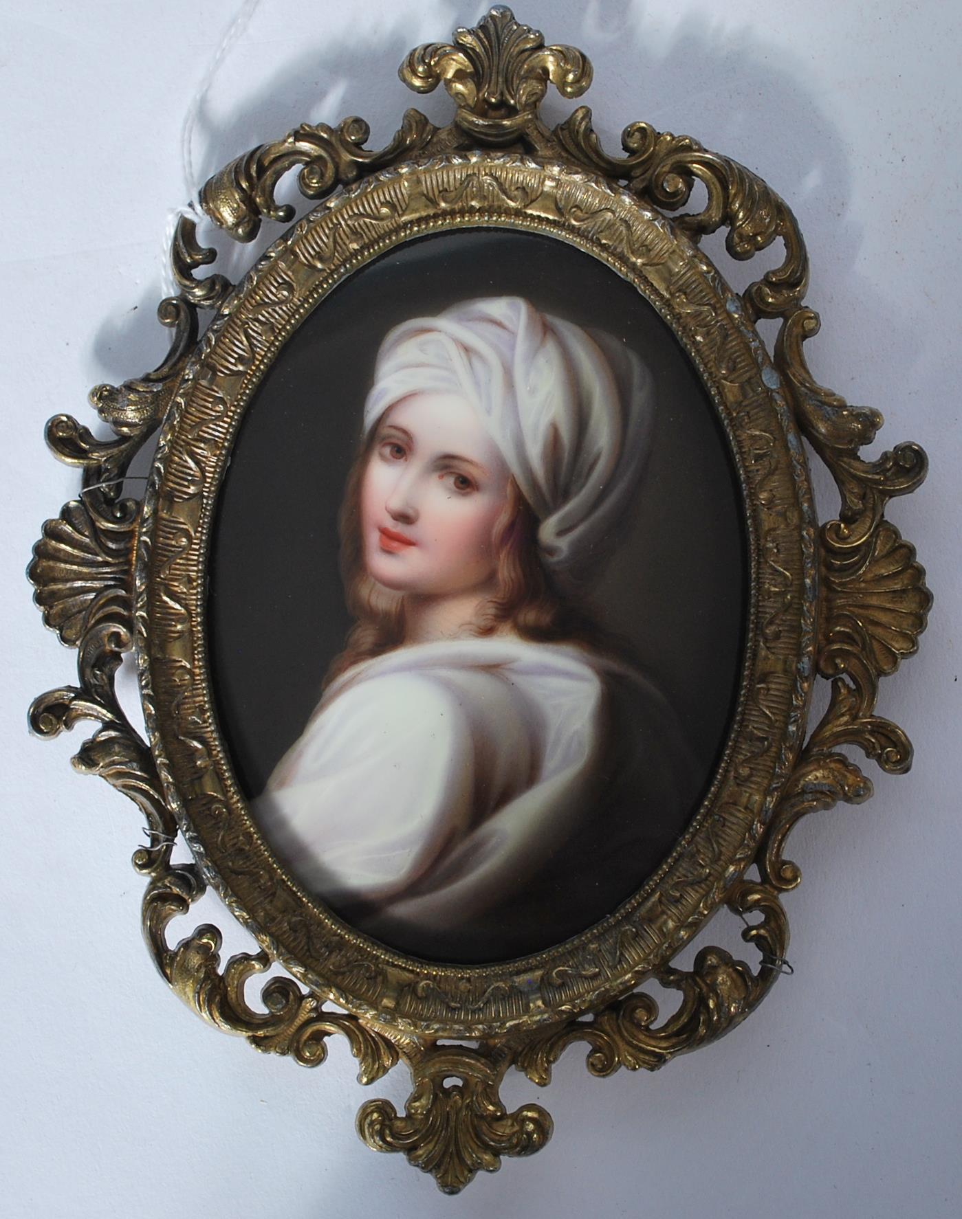 A German Berlin Porcelain Plaque, late 19th century, painted with a bust portrait of Beatrice - Image 4 of 8