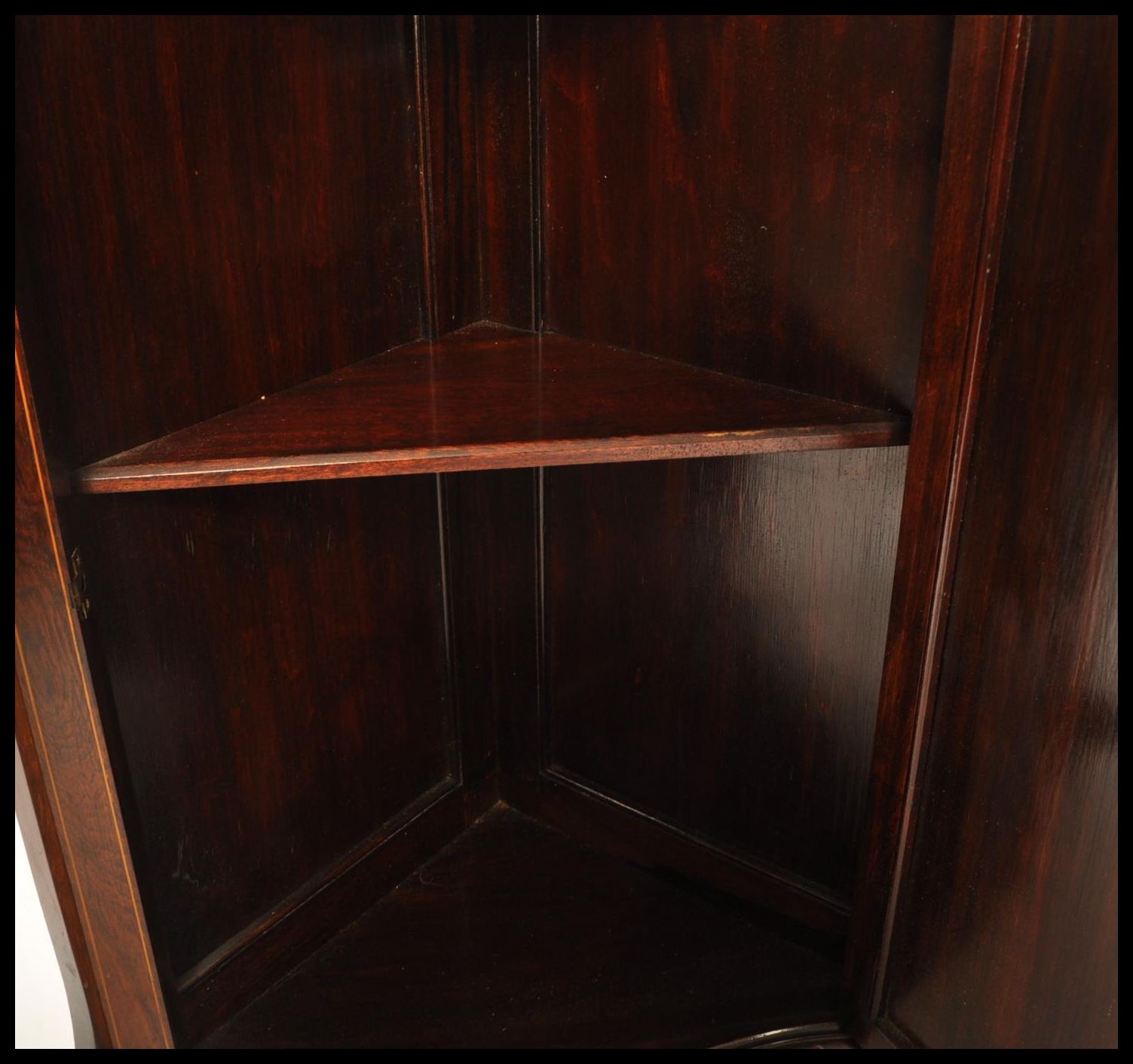 A 19th century rosewood marquetry and bone inlaid hanging corner cabinet. The door with stunning - Image 4 of 8