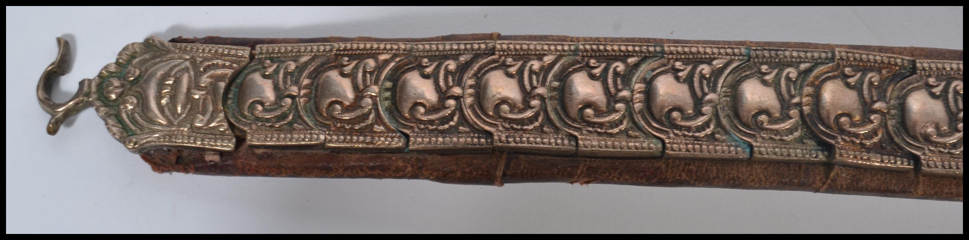 An unusual white metal and leather belt, believed - Image 2 of 9