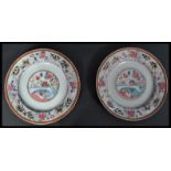 A pair of 18th / 19th century Chinese famille rose