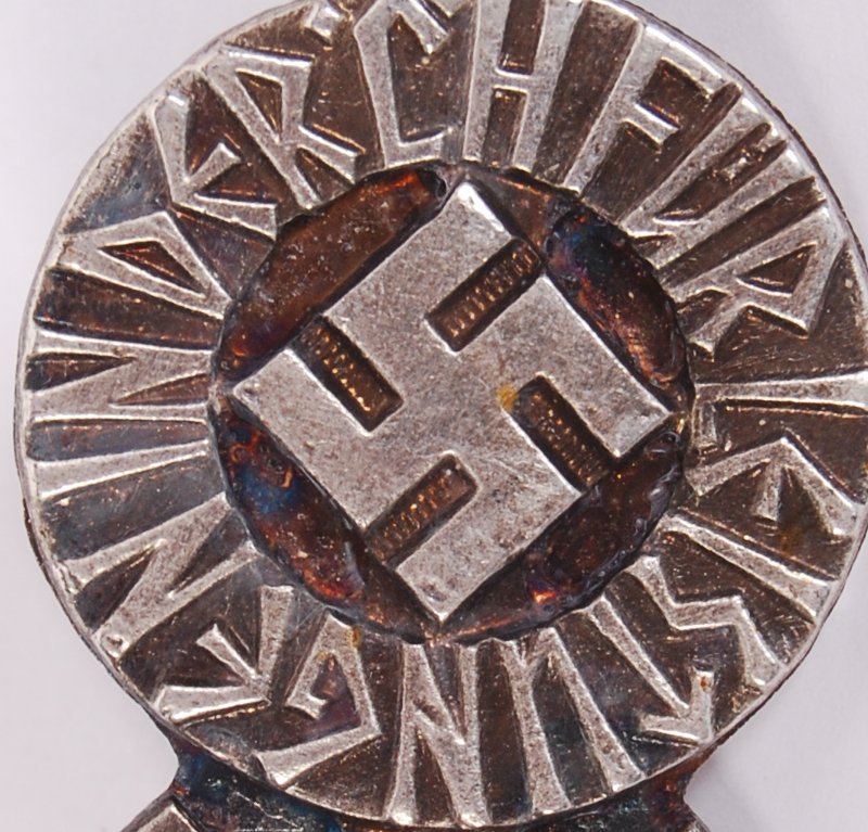 REPRODUCTION HITLER YOUTH ACHIEVEMENT BADGE - Image 2 of 3