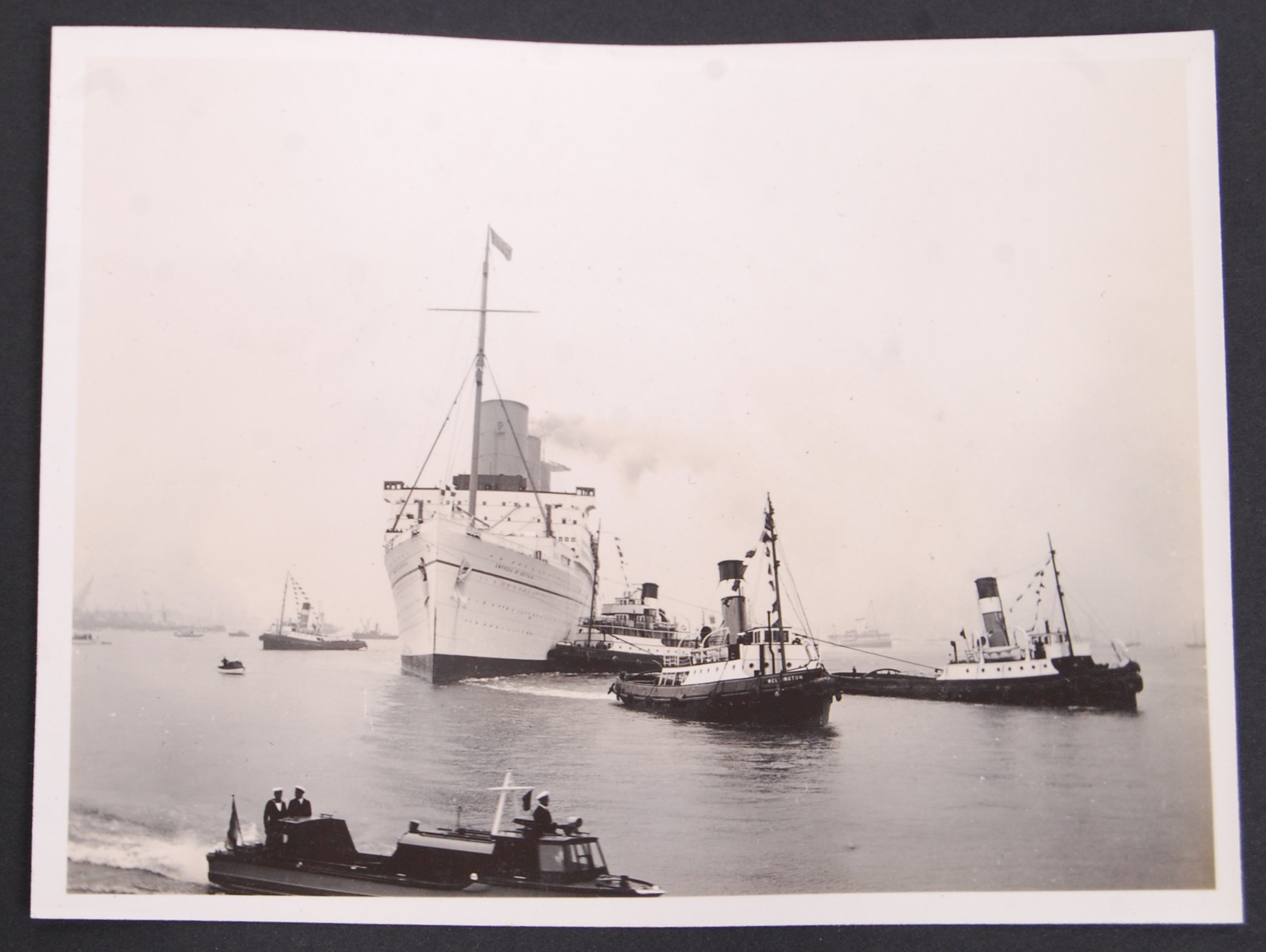 1930'S PHOTOGRAPH ALBUM - EMPRESS OF BRITAIN RETUR - Image 2 of 8