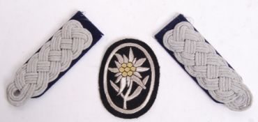 OFFICERS MOUNTAIN TROOP BADGE, ALONG WITH SHOULDER BOARDS