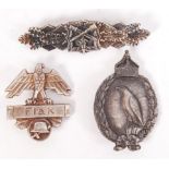 REPRODUCTION WWI & WWII BADGES