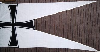 LARGE GERMAN NAVAL SWALLOWTAIL BATTLESHIP FLAG
