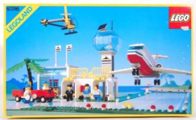 LEGO LEGOLAND VINTAGE INTERNATIONAL JET PORT SET