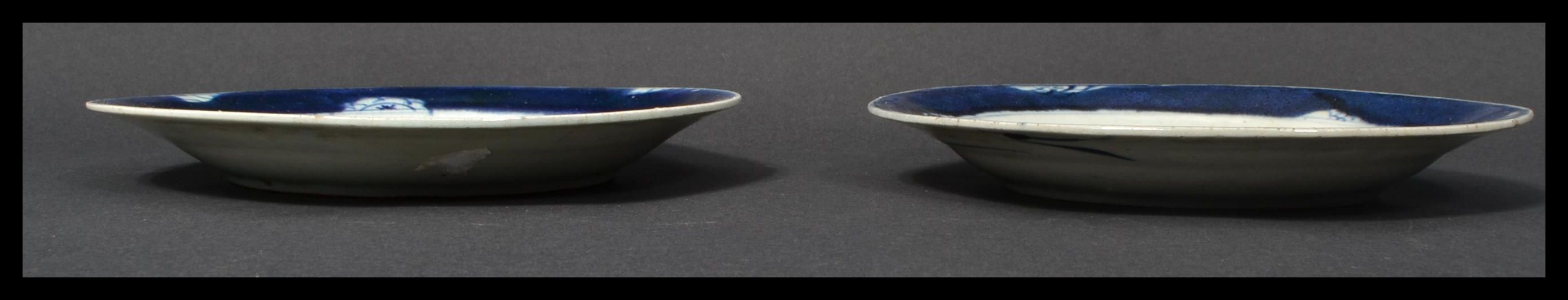 A pair of 18th century Chinese blue and white hand - Image 10 of 20