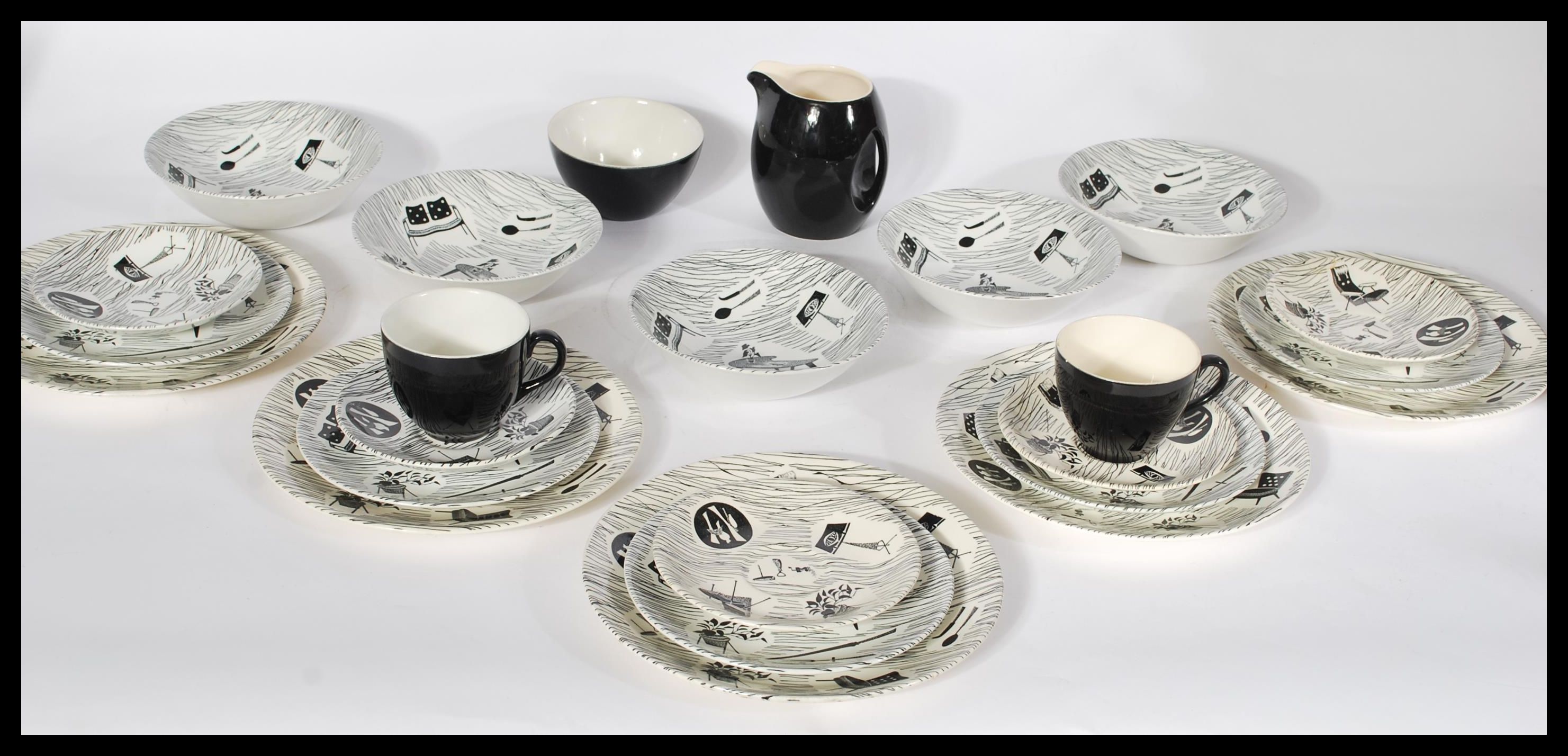 A collection of vintage retro 20th century Ridgway Homemaker ceramics to include four bowls , milk - Image 2 of 7