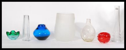 A group of vintage retro 20th century studio art glass to include a Dartington ribbed vase ,