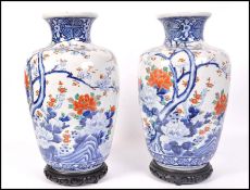 A good pair of 19th century Meiji Period Arita por