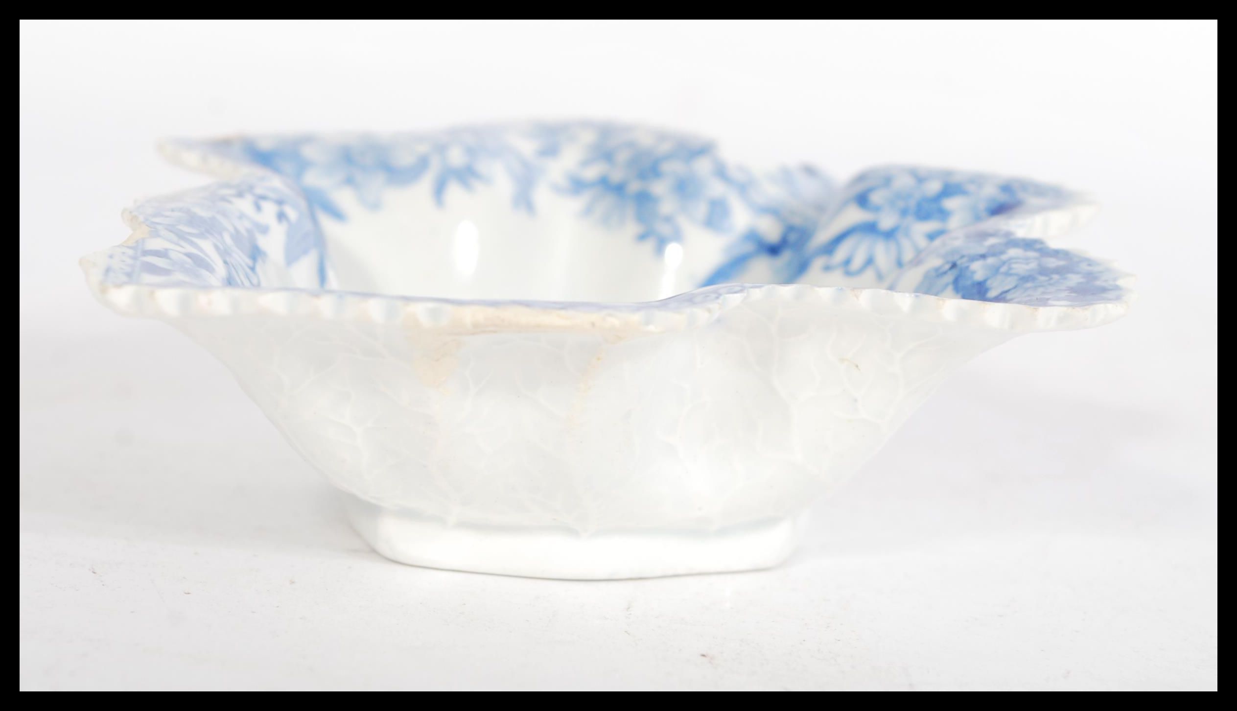 A pair of 19th century Spode blue and white pickle - Image 5 of 6