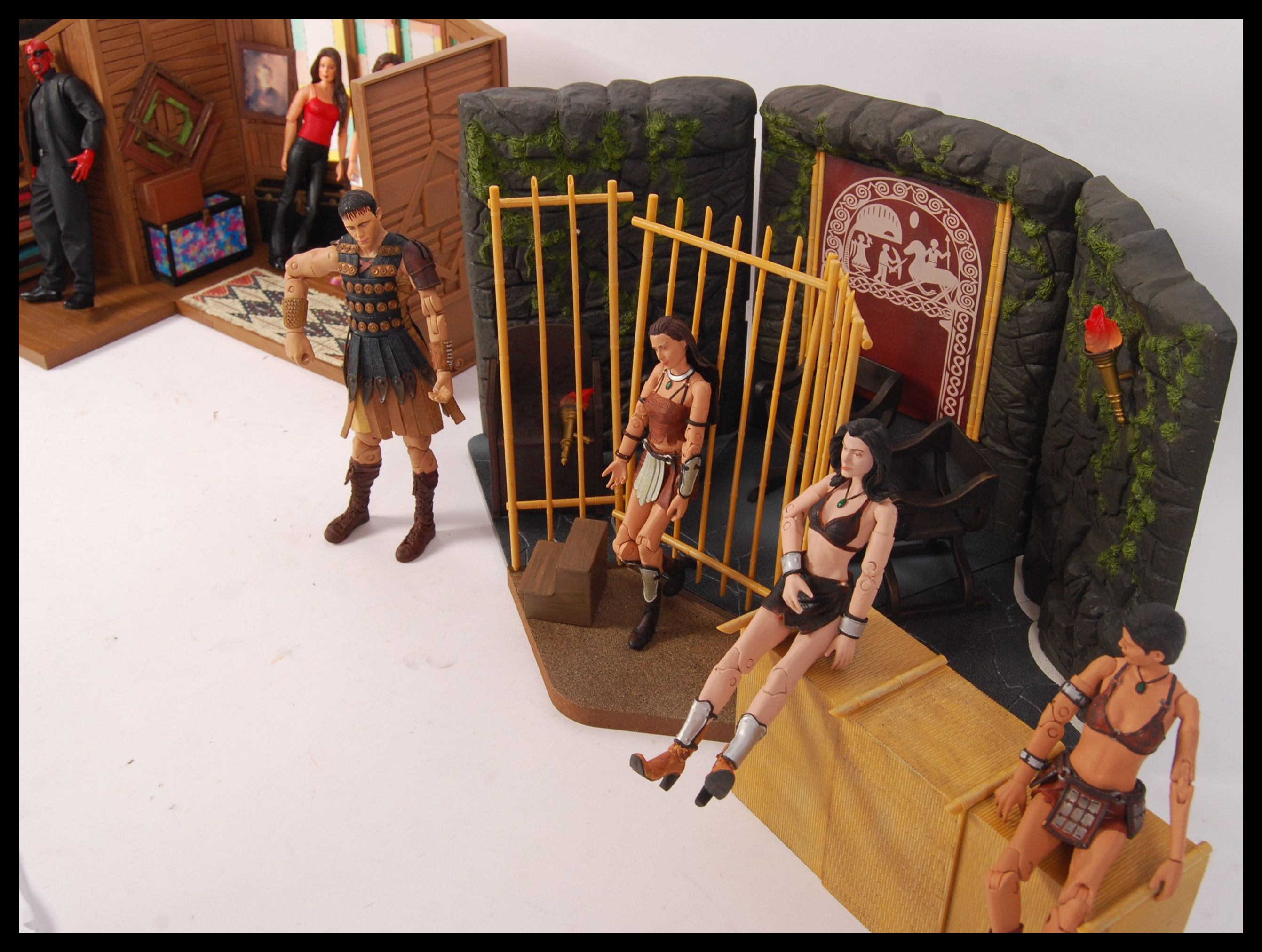 CHARMED AND VALKYRIE CHARMED SOTA TOYS ACTION FIGURES AND PLAYSETS - Image 4 of 5