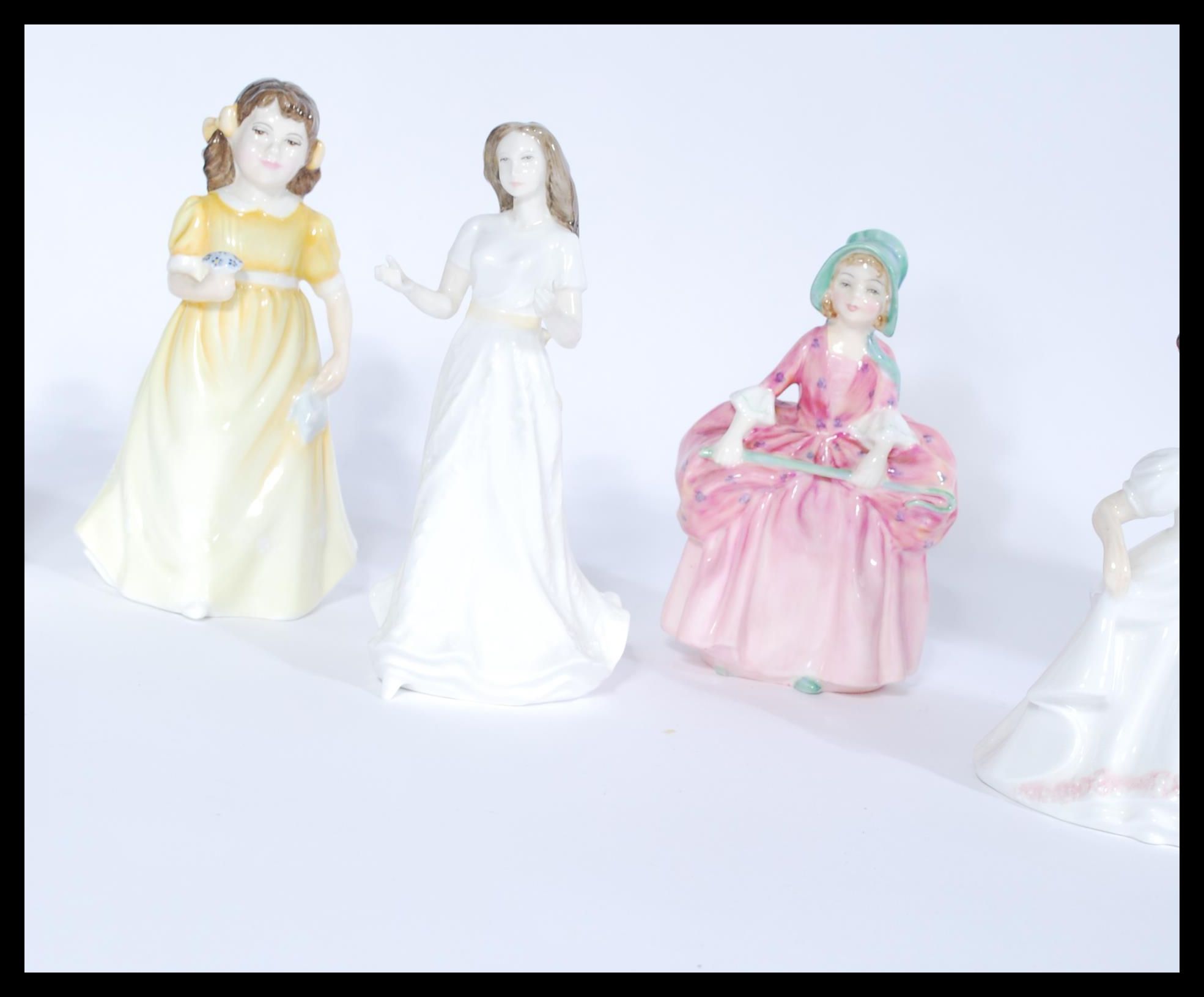 A group of Royal Doulton figures to include Pretty Ladies Alice HN4787 boxed with certificate 284/ - Image 5 of 13