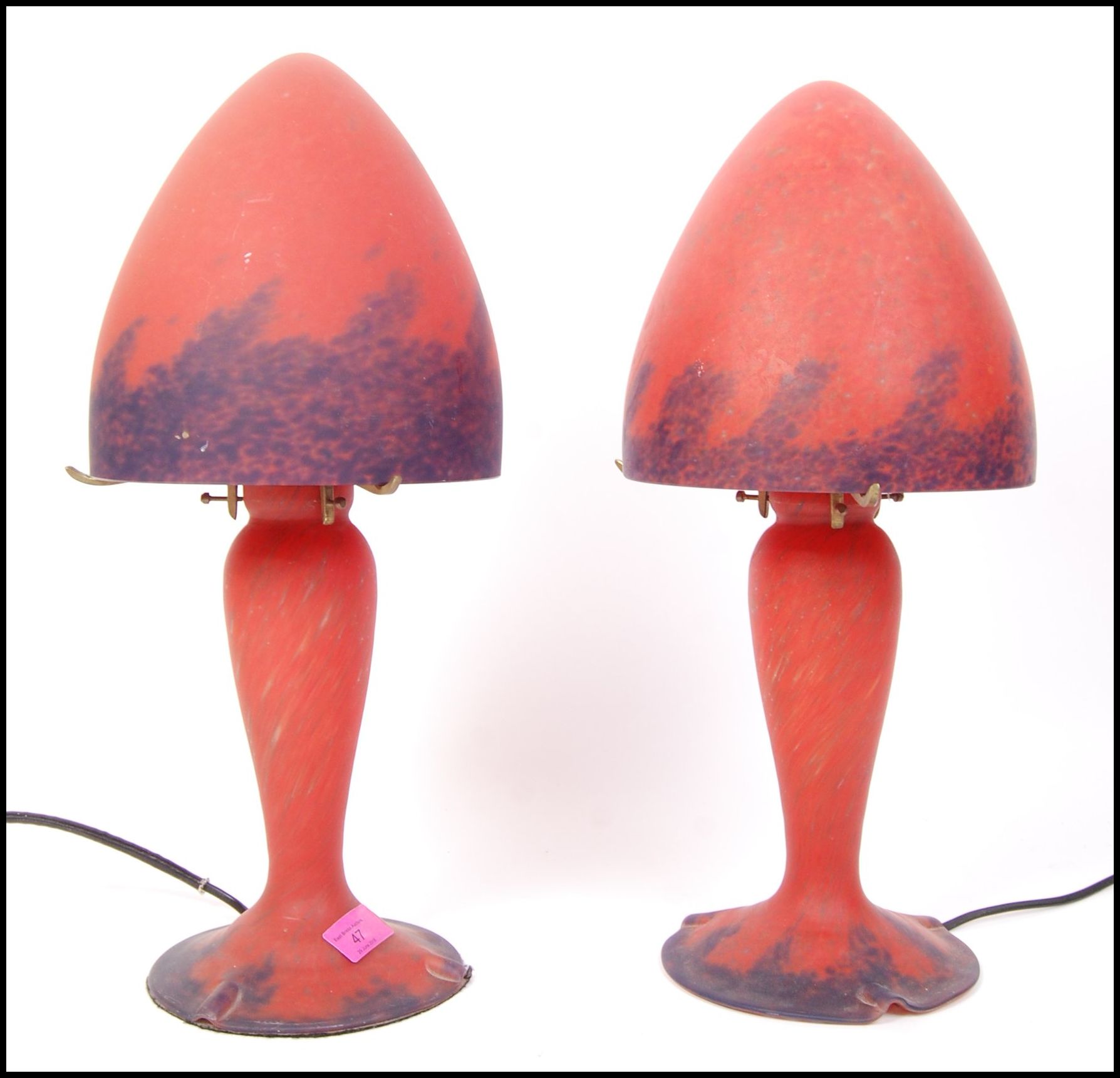 After Emile Galle - A pair of Art Nouveau style glass desk / table lamps in a matt crimson red and