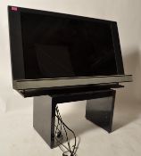 Bang & Olufsun - A retro 20th century flatscreen t