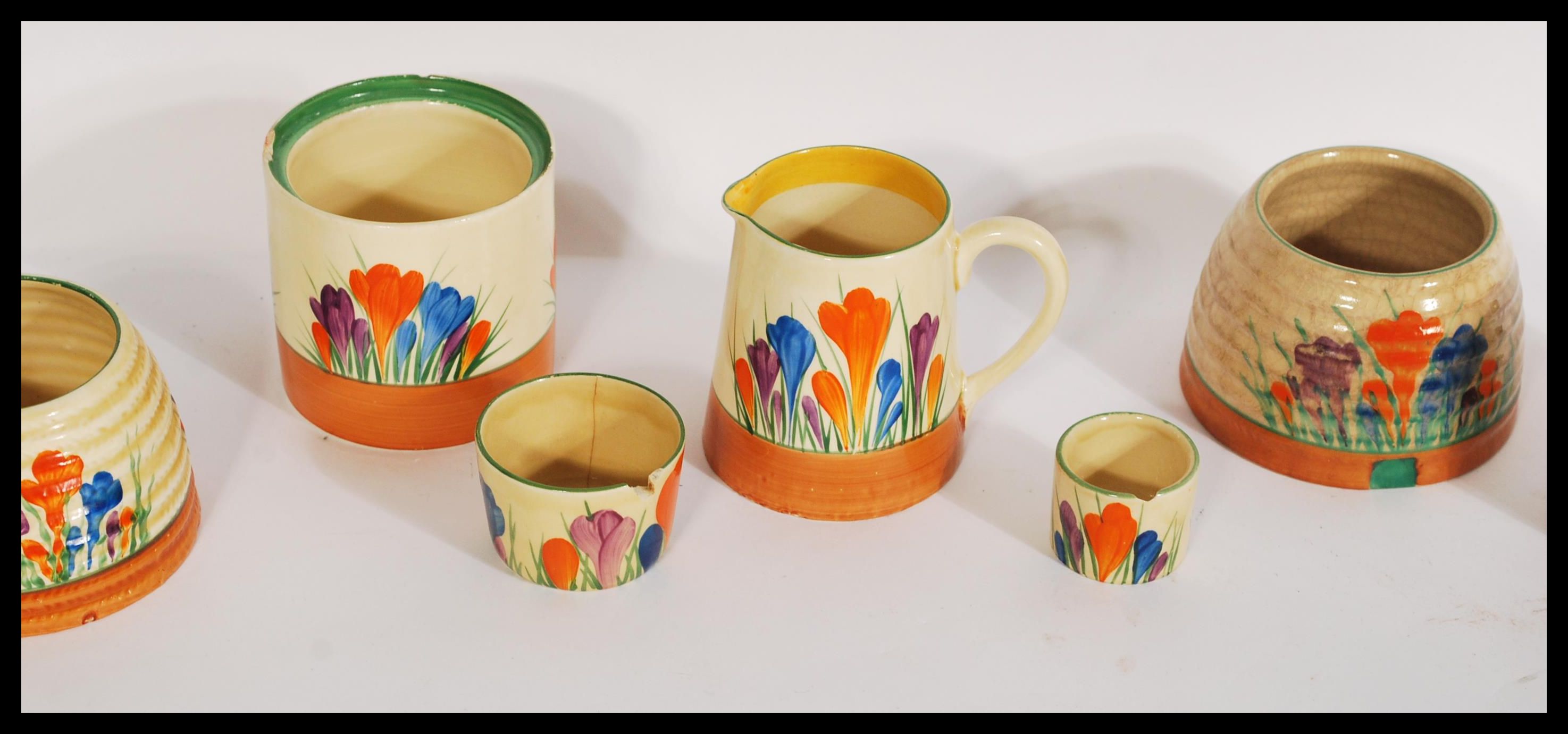 A group of vintage 20th century Clarice Cliff item - Image 4 of 6